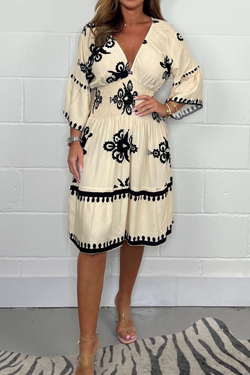 Arely - Bohemian Midi Dress with V-neck and Print