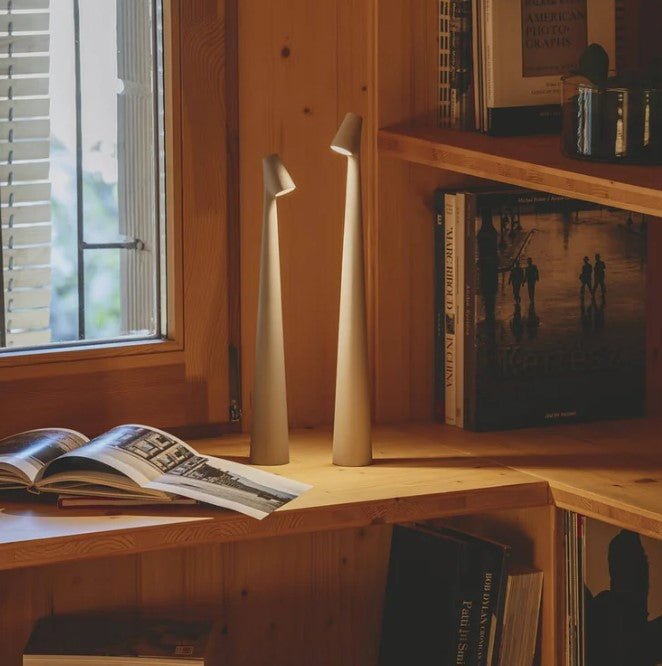 Luminous portable table lamp