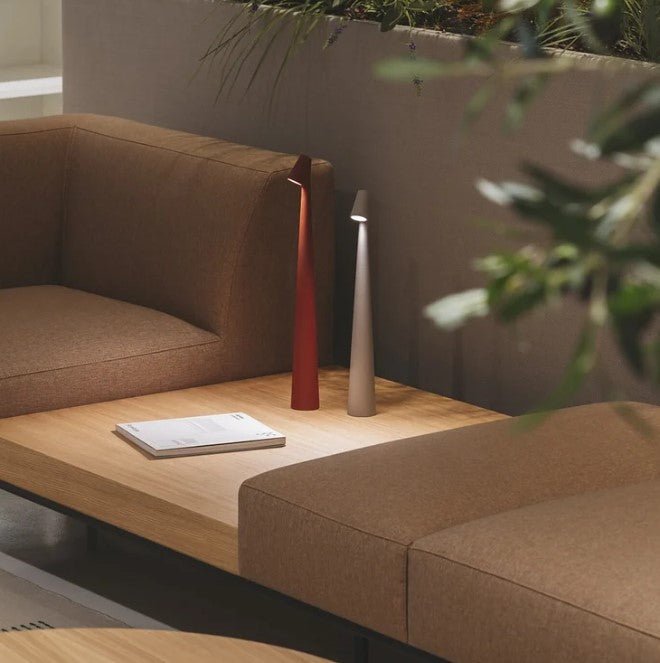 Luminous portable table lamp