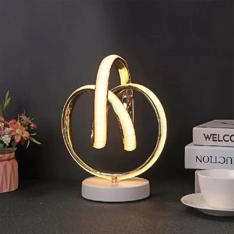 ArcGlow – Buet Minimalist LED Table Lamp with Sleek Arc for Modern Spaces