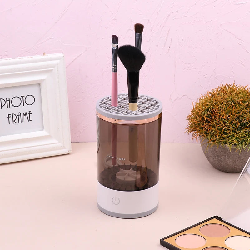 BristleCare - Quick and Easy Cleaning of Makeup Brushes for Ultimate Hygiene