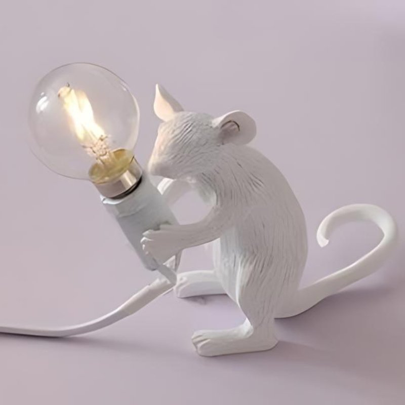 Decorative mouse lamp