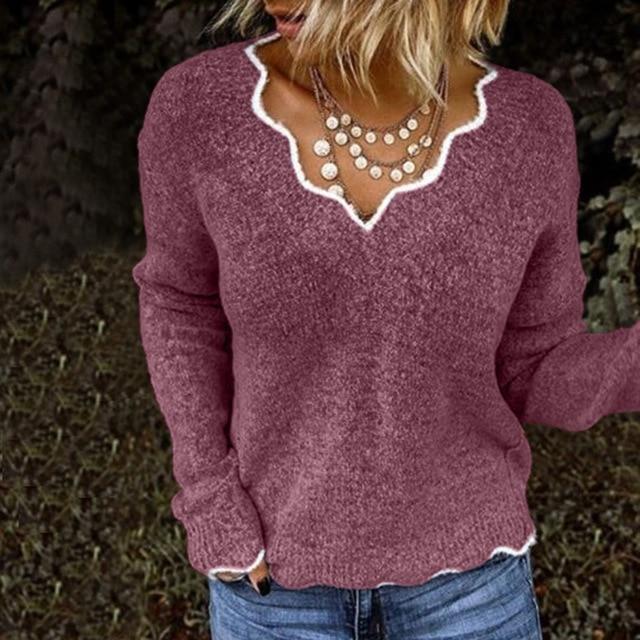 Camilla - Relaxed long-sleeved knitted sweater with V-neck