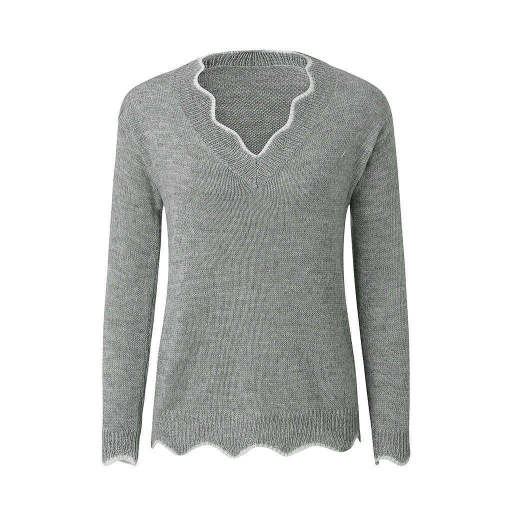 Camilla - Relaxed long-sleeved knitted sweater with V-neck