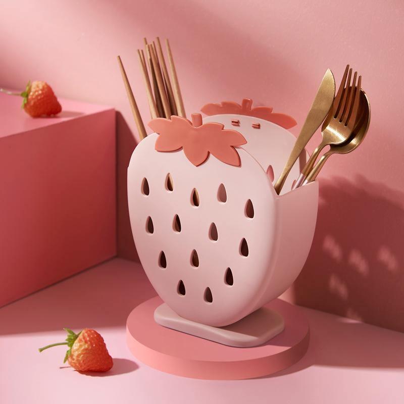 BerryDry - fun drying rack for strawberries