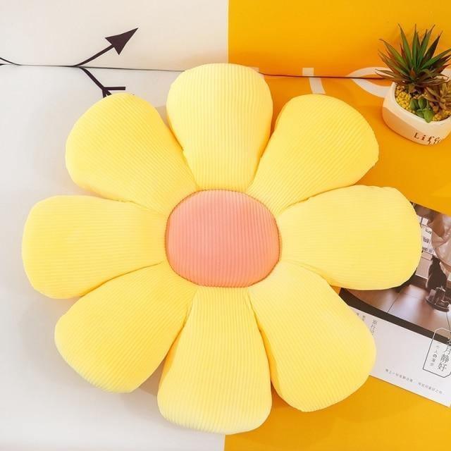 FloraNest | Elegant Floral-Inspired Pillow