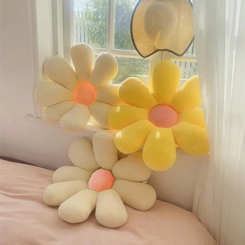 FloraNest | Elegant Floral-Inspired Pillow