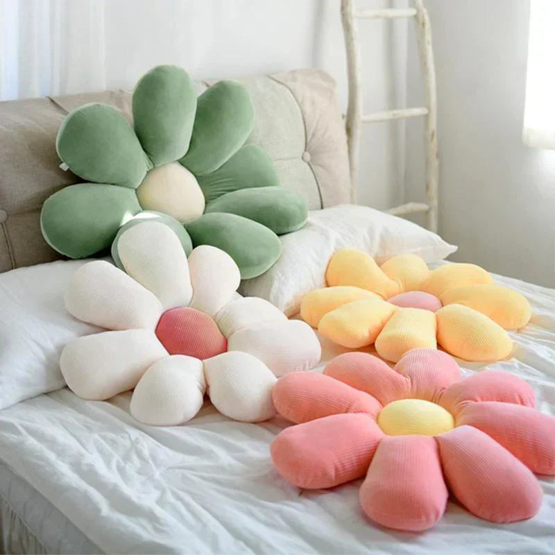 FloraNest | Elegant Floral-Inspired Pillow
