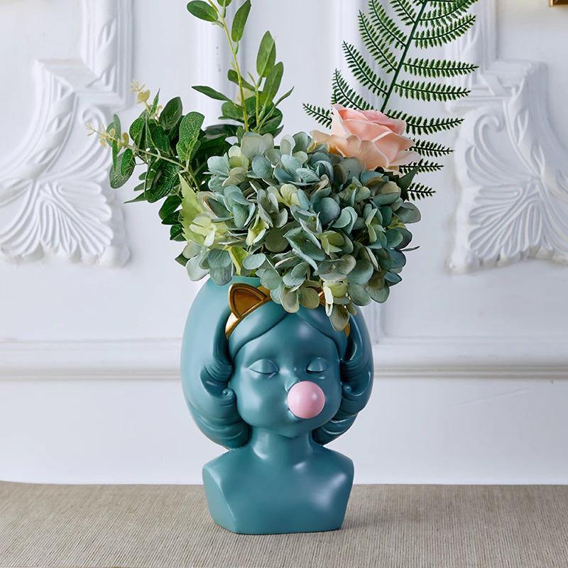 BloomMuse - Elegant Plant Box for the Face with Artistic Flair
