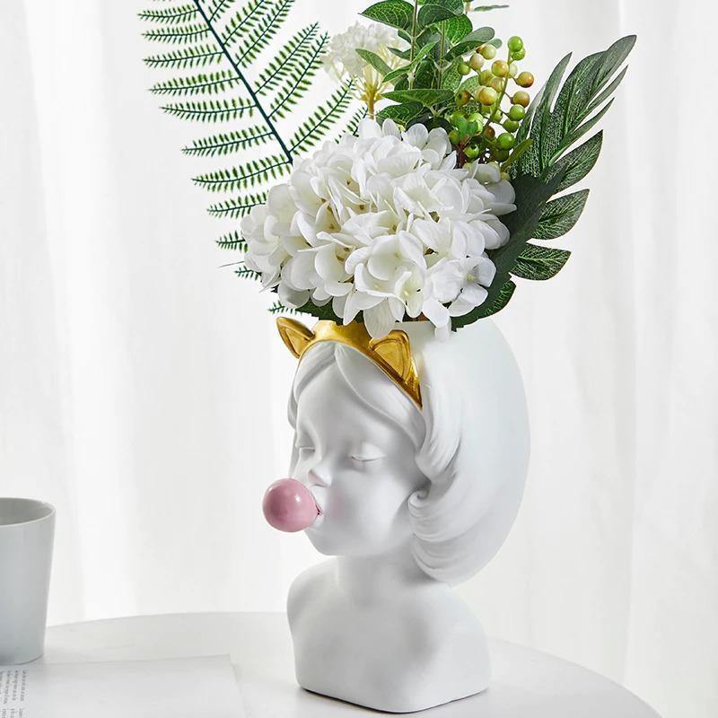 BloomMuse - Elegant Plant Box for the Face with Artistic Flair